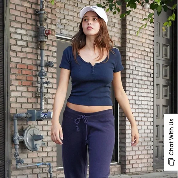 Brandy Melville Zelly Top - Picture 2 of 3